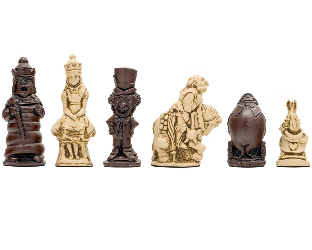 Piezas de ajedrez Berkeley Chess 'Alice in Wonderland' Russet