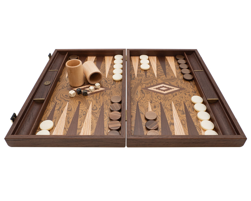 Tablero De Backgammon De Nogal Tallado A Mano – Mosaicos De Madera E Incrustaciones De Nácar, Medidas 52 X 30 X 8.5 Cm