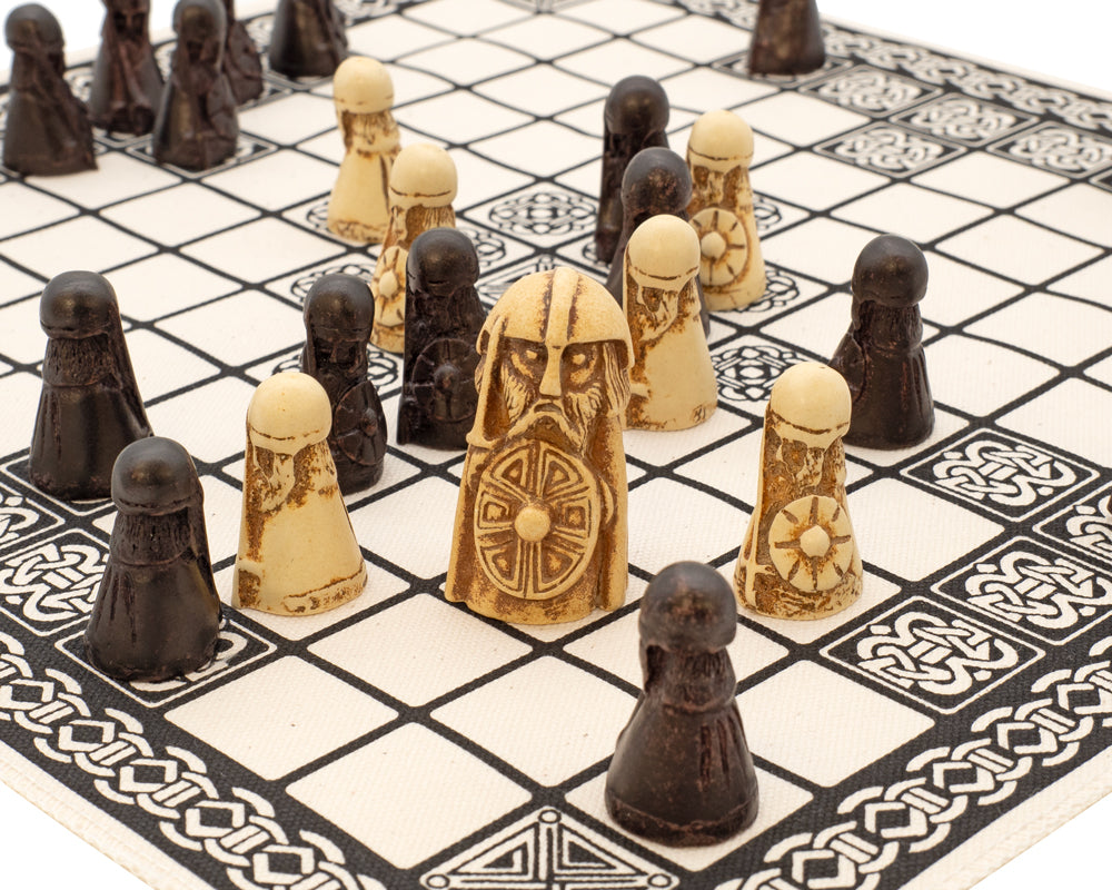 El juego vikingo (Hnefatafl)