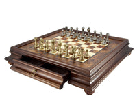 Finnesburg — Juego de ajedrez tradicional en latón y madera de brezo