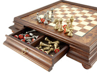 Finnesburg — Juego de ajedrez tradicional en latón y madera de brezo