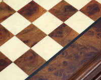 Finnesburg — Juego de ajedrez tradicional en latón y madera de brezo