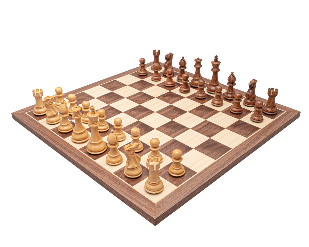 Juego de ajedrez Staunton clásico en acacia y arce
