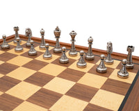 Juego de ajedrez Finnesburgh en metal y caoba de lujo